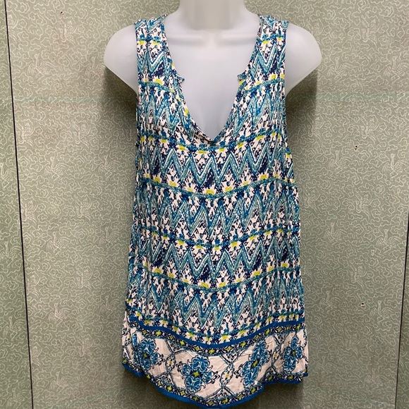 Lucy & Laurel Tops Lucy Laurel Tank Poshmark